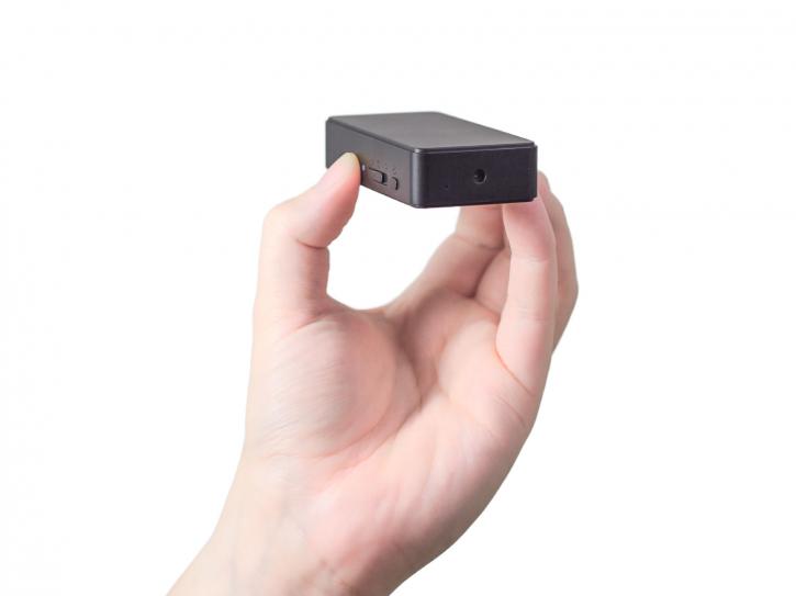 Mini Battery-Powered Pinhole Spy Camera with Motion Detection 720p HD